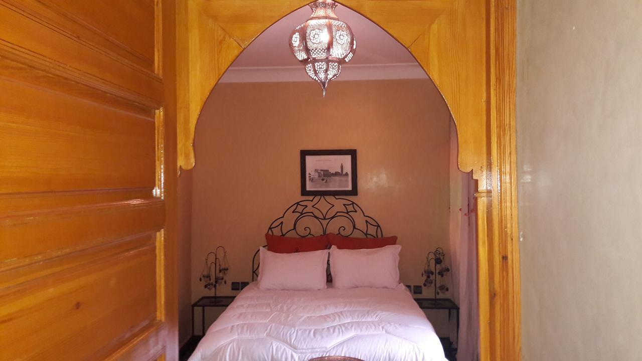Riad La Porte Des 5 Jardins Marrakesh Exterior foto