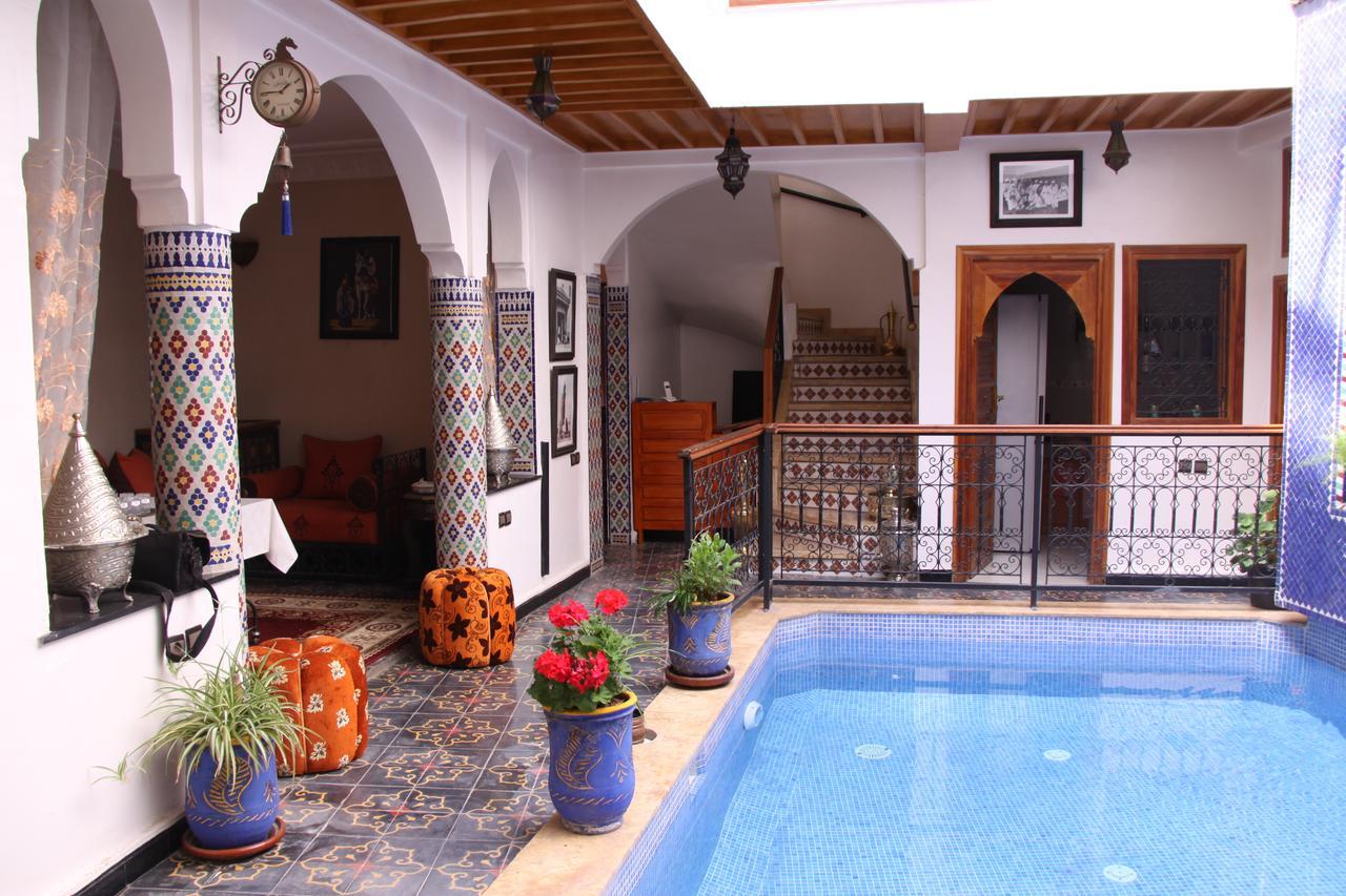 Riad La Porte Des 5 Jardins Marrakesh Exterior foto
