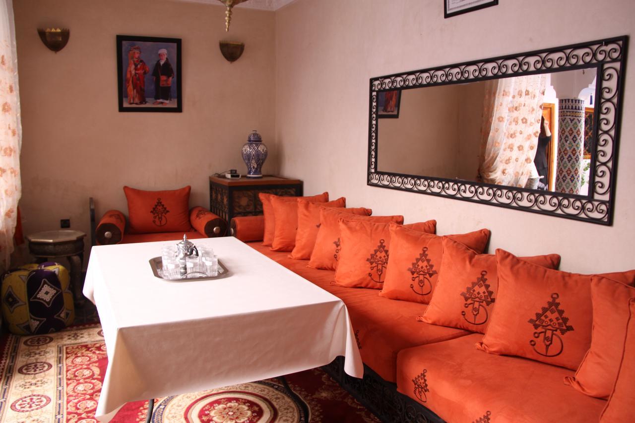Riad La Porte Des 5 Jardins Marrakesh Exterior foto