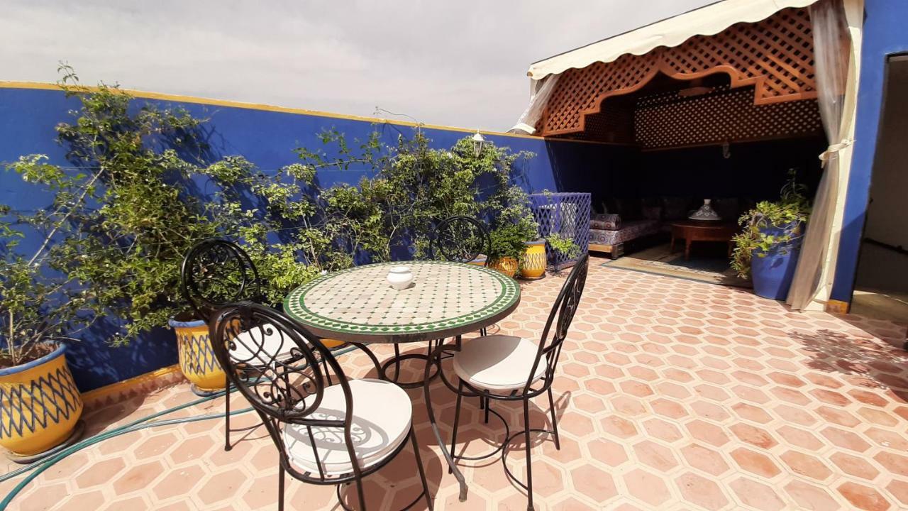 Riad La Porte Des 5 Jardins Marrakesh Exterior foto