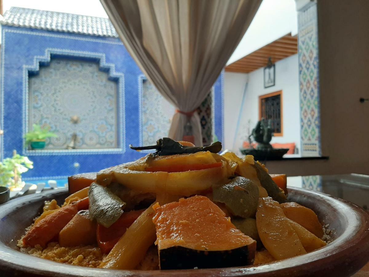 Riad La Porte Des 5 Jardins Marrakesh Exterior foto